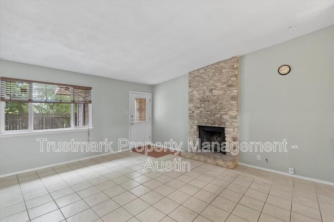 Building Photo - 11908 Broad Oaks Dr