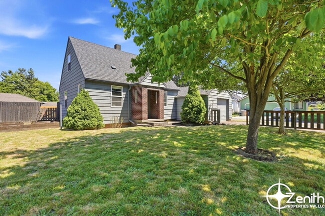 Photo - 1818 W 22nd St House