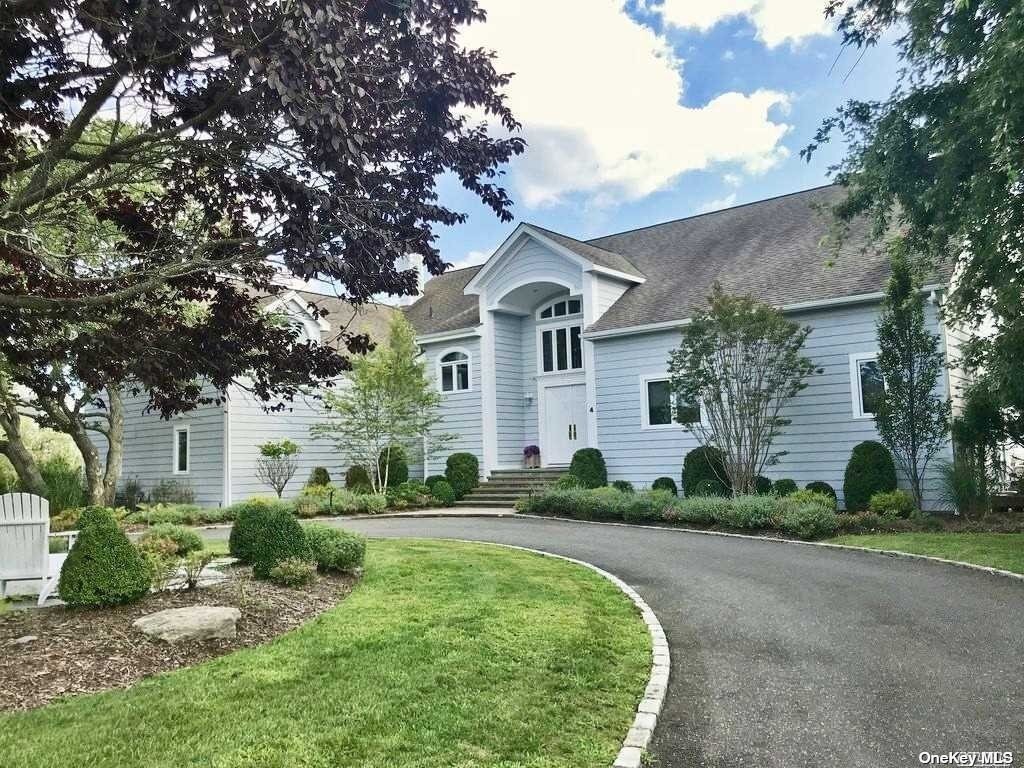 Primary Photo - 4 Bayfield Ct