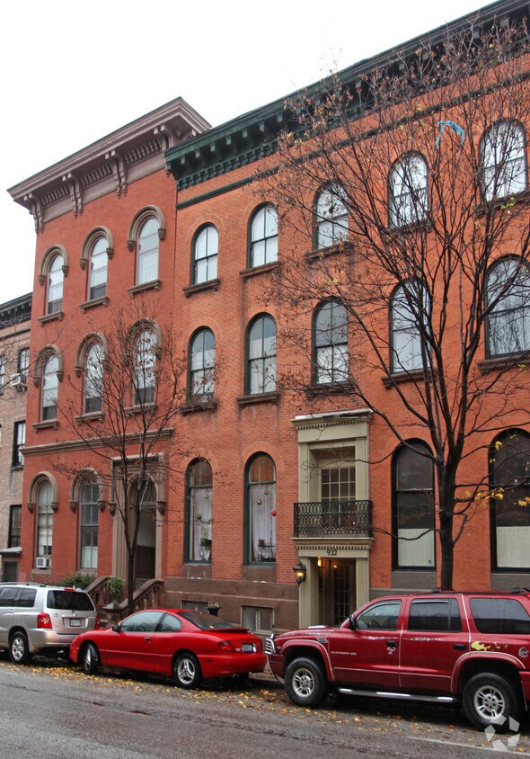 Building Photo - 922 Saint Paul St