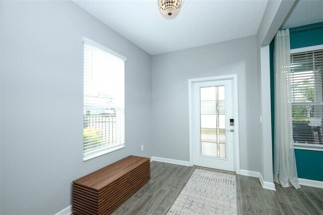 Foto del edificio - 12003 Theme Alley