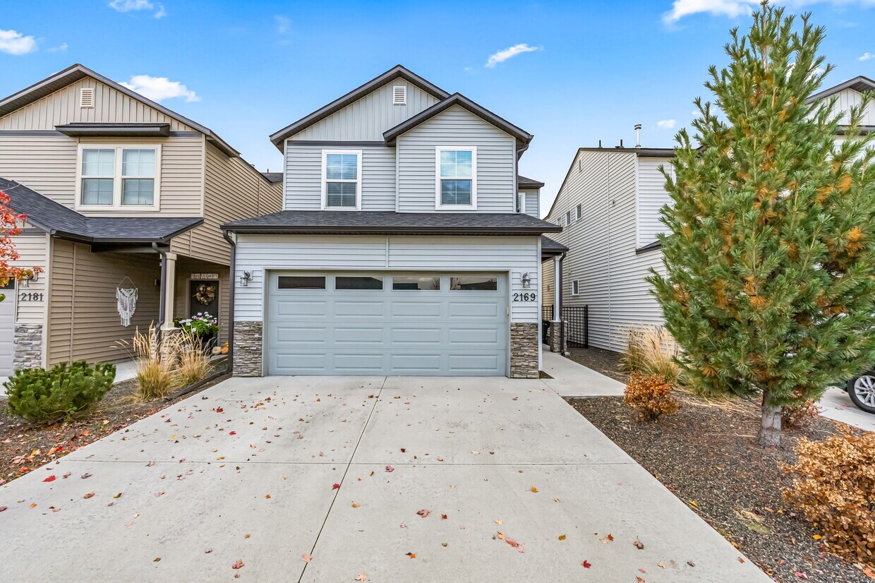 Foto principal - 2169 S Hills Ave