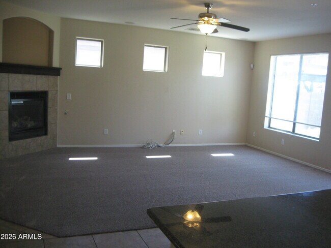 Building Photo - 12616 W Blackstone Ln