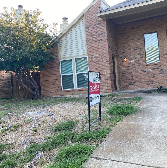 Building Photo - 7570 Kings Ridge Rd