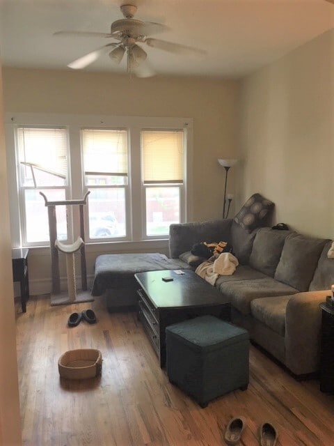 Foto del edificio - 3802 N Hermitage Ave