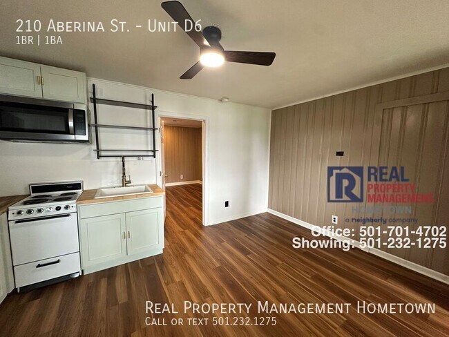 Building Photo - 210 Aberina St