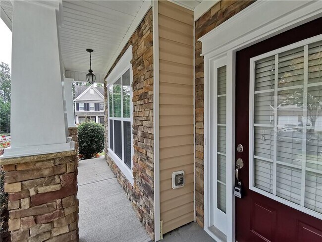 Foto del edificio - 2430 Woodford Ln NE