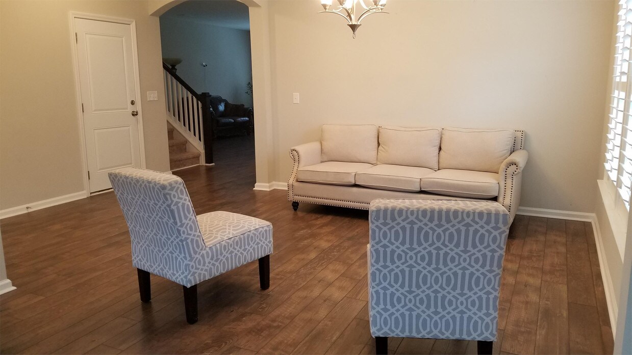 213 Pavilion St, Summerville, SC 29483 House for Rent in Summerville