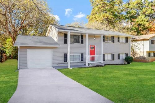 Foto del edificio - 2959 Fairburn Rd SW