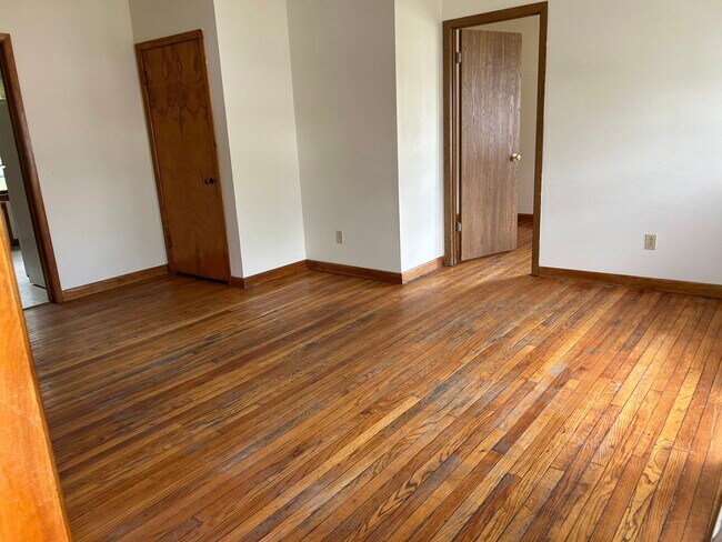 Foto del edificio - 1109 W 20th St