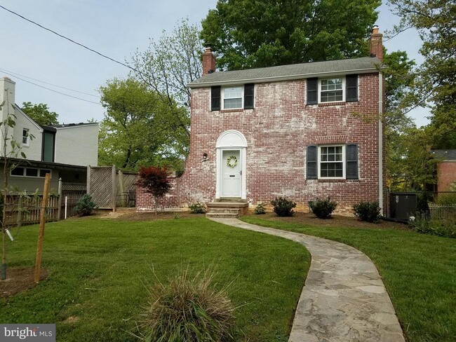 Foto del edificio - 5212 Ventnor Rd