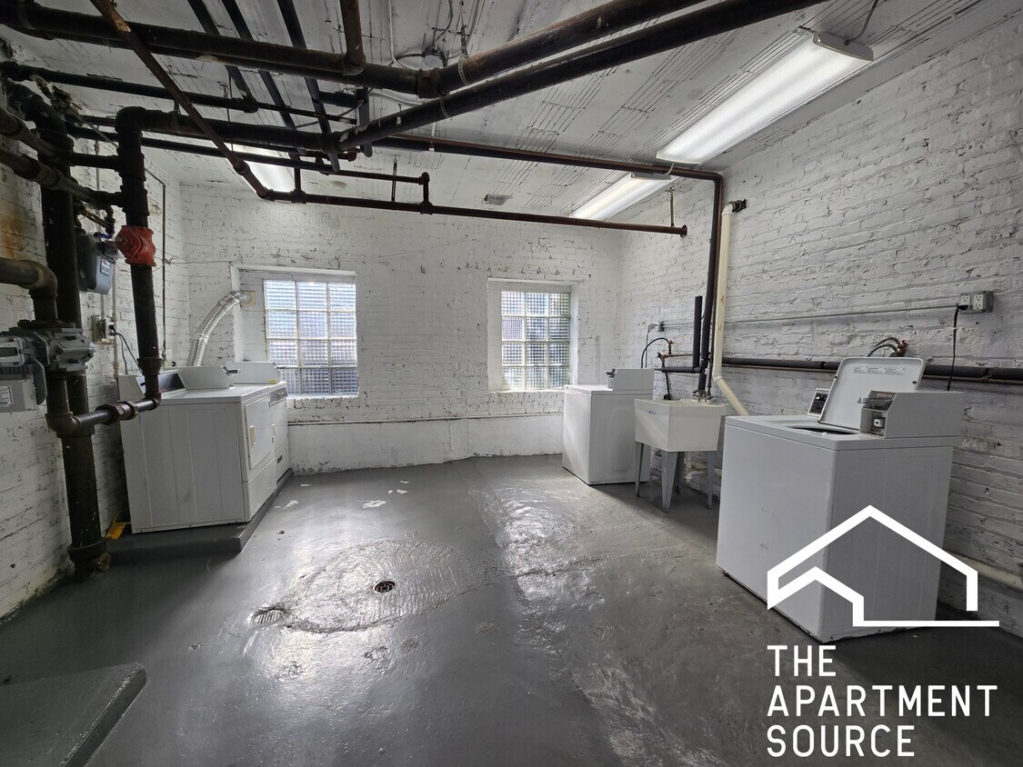 Foto del edificio - 1717 W North Shore Ave