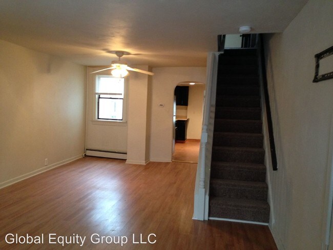 Foto del edificio - 3 br, 1 bath House - 829 Spruce St.