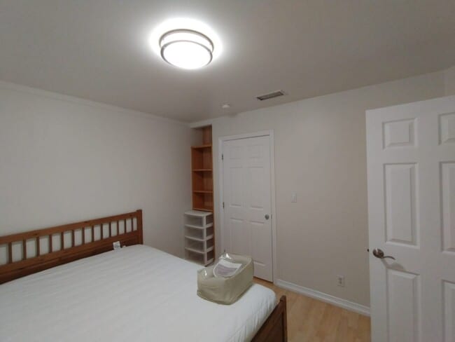 Building Photo - 5892 Wheelhouse Ln