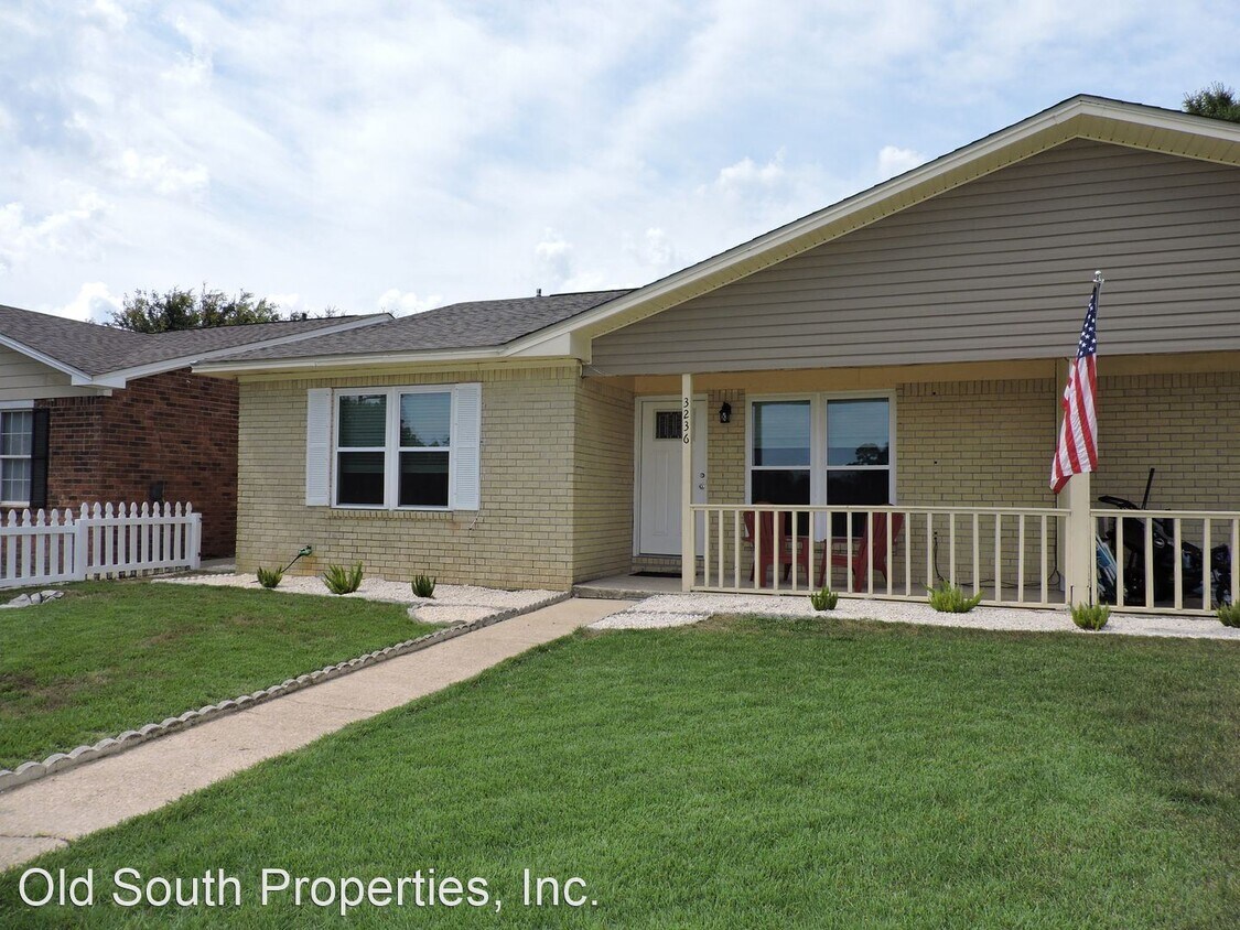 Primary Photo - 3 br, 2 bath House - 3236 Santa Rosa Dr