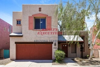 5304 E Calle Vista De Colores