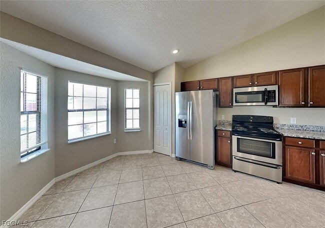 Building Photo - 202 SW 16th Terrace