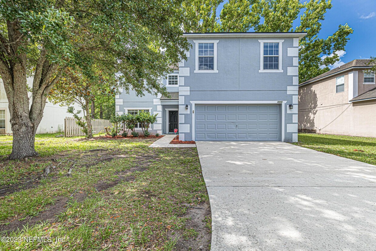 Foto principal - 8014 Ridgehill View Rd