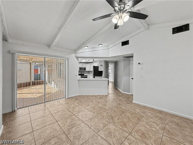Foto del edificio - 7658 Laurel Valley Rd