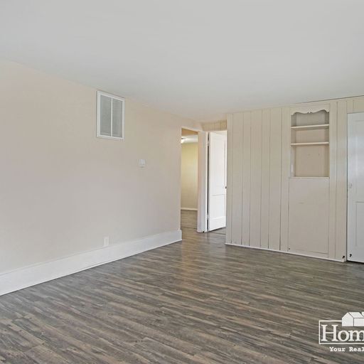 Building Photo - Keller Park Two Bedroom Home