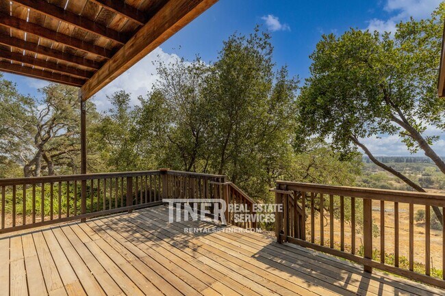 Building Photo - Fabulous Views of the American River at Th...