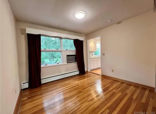 Foto del edificio - 958 Dunbar Hill Rd