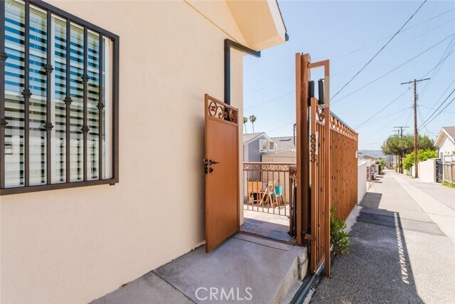 Foto del edificio - 833 E Verdugo Ave