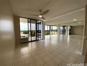 Building Photo - 322 Aoloa St