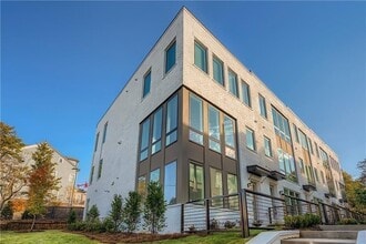 Building Photo - 300 Gibson St SE