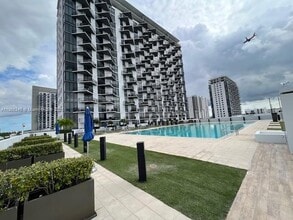 Building Photo - 5300 Paseo Blvd