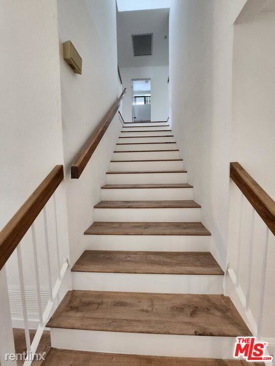 Building Photo - 4 br, 3 bath House - 1038 Laguna Ter # Te