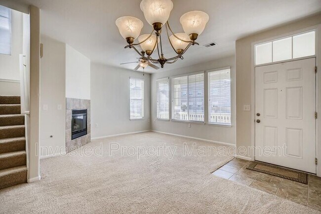 Foto del edificio - 16242 E Geddes Ln