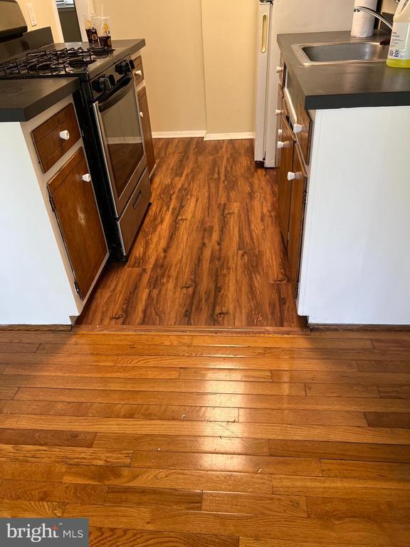 Building Photo - 3400 Ashfield Ln