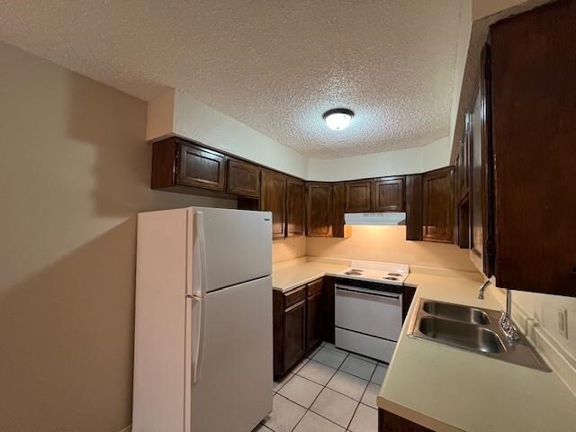 Building Photo - 1420 Juarez Ave