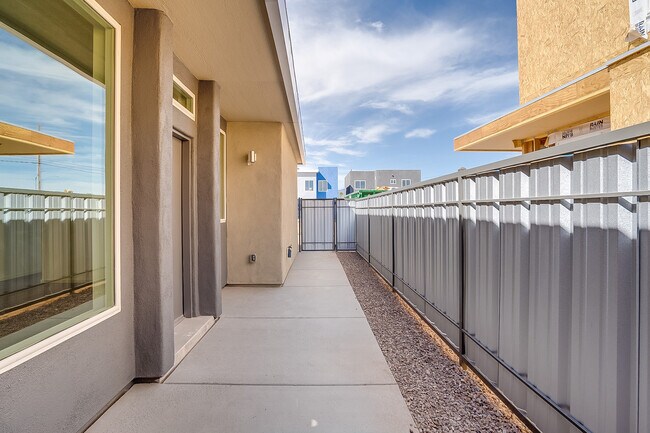 Private Side yard-Entry - 8665 E Ultra Dr