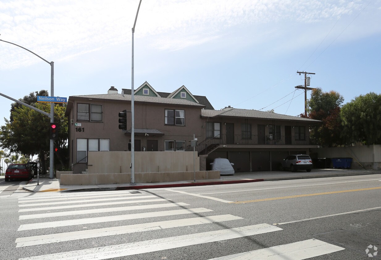 Primary Photo - 161 Ocean Park Blvd