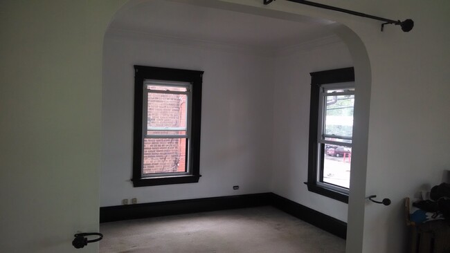 Sitting connected to living room - 2151 Broadview Rd