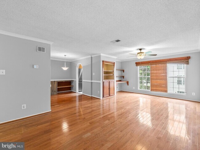 Building Photo - 1109 Huntmaster Terrace NE