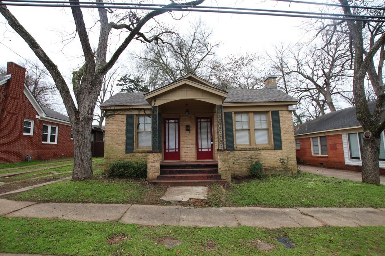 Primary Photo - Coming soon: 1 Bedroom, 1 Bathroom Home wi...