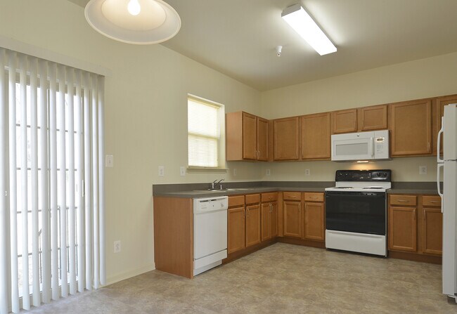 Foto del edificio - The Pointe at Manorgreen Townhomes