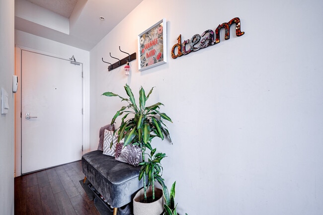 Building Photo - 15 James Finlay Way