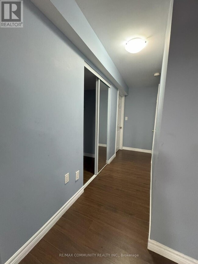 Building Photo - 513 Ashprior Ave