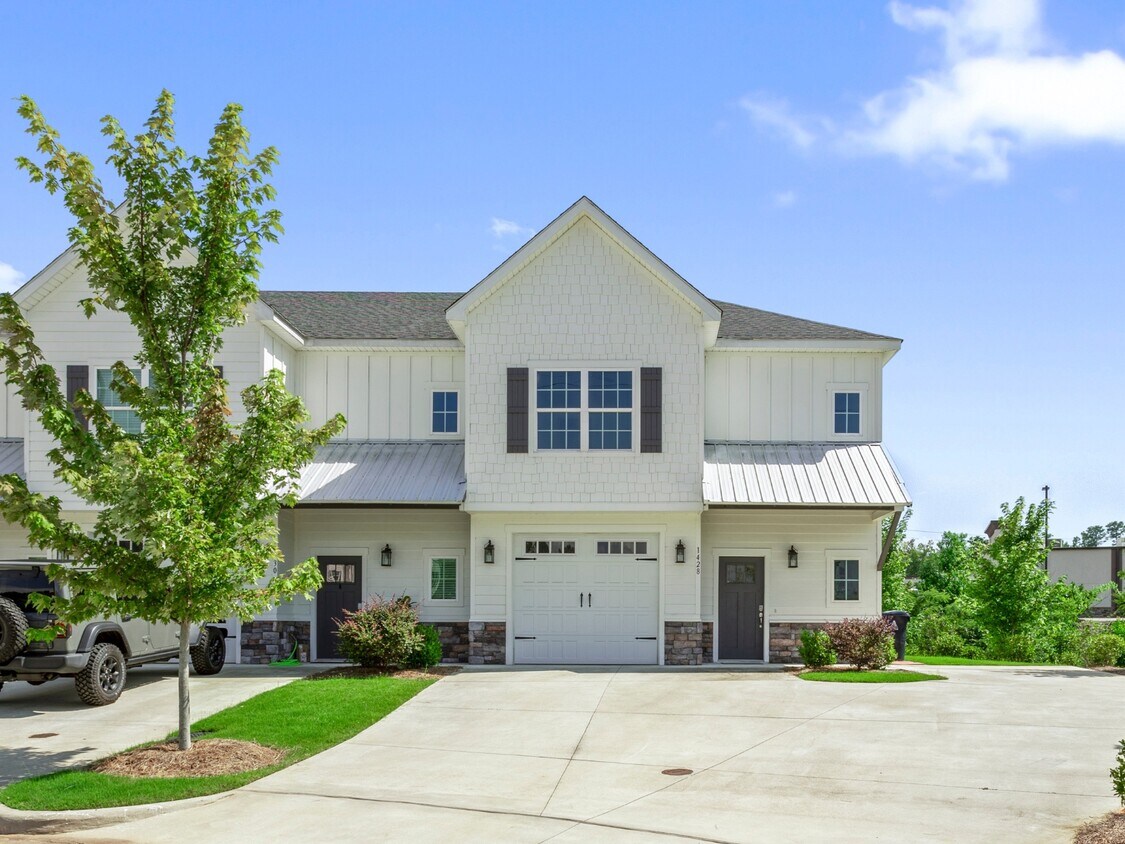 Foto principal - 1428 Gatewood Pl