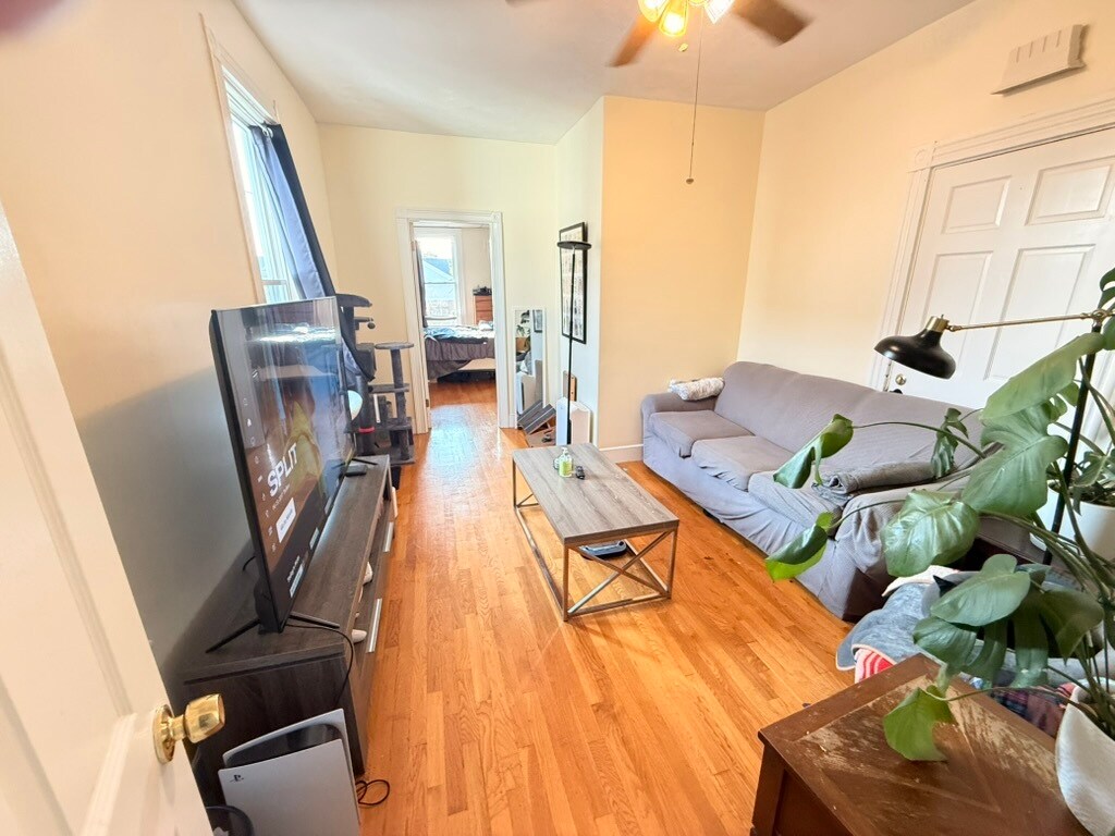 Foto principal - 202 Market St