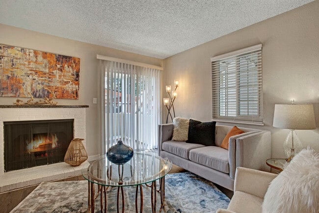 Foto del edificio - Rosemont West 84th