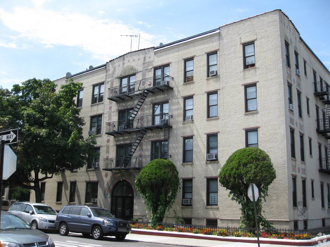 86 Bay 26th St, Brooklyn, NY 11214 Apartments in Brooklyn, NY