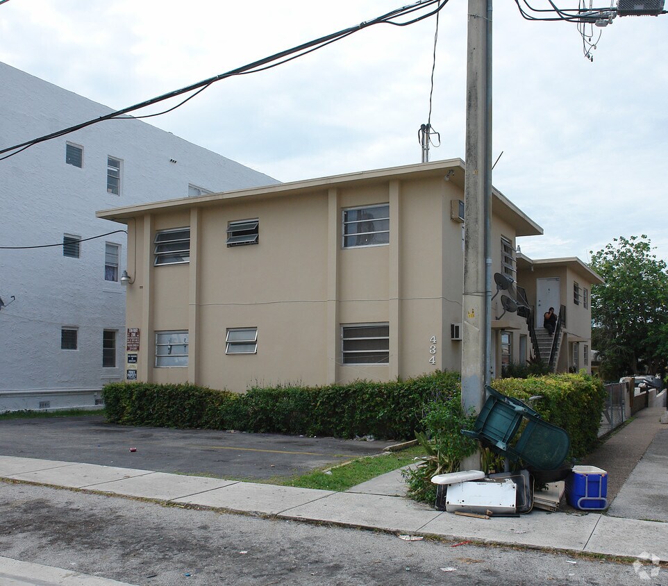 Primary Photo - 434 SW 9th St