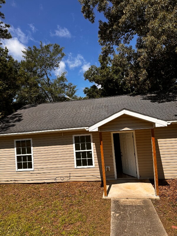 Foto principal - 4475 Perry Ave