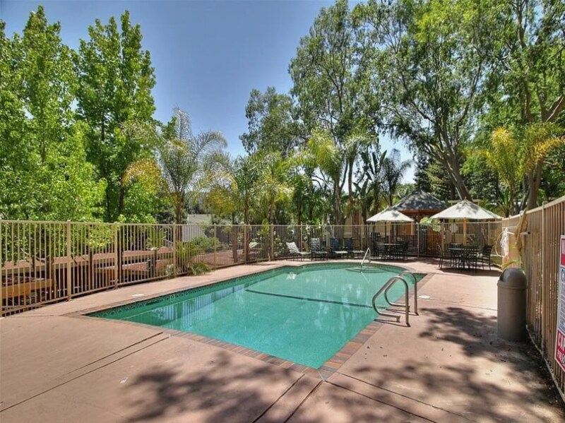 Foto principal - 121 Massol Ave