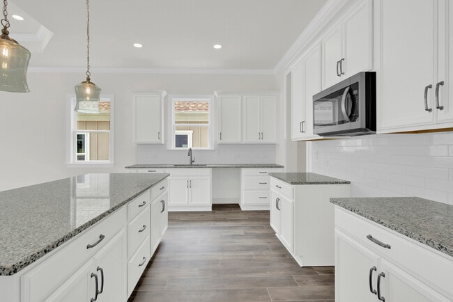 Building Photo - 4712 Anise Cir